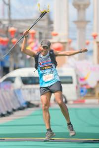 BIB: 9005
                            <button type="button" onclick="openModal(21762354)" class="btn btn-primary btn-sm float-right btn-popup" data-toggle="modal" data-target=".modal-high-quality">
                        <i class="fas fa-shopping-cart"></i> Add to Cart
                    </button>
                                            <button type="button" onclick="isThisMe(21762354, true)" class="btn btn-success btn-sm float-right btn-popup btn-isme hidden" data-toggle="tooltip" data-placement="bottom" title="นี่คือรูปของคุณใช่ไหม คลิกที่นี่เพื่อเอาเข้าอัลบั้ม">
                        <i class="fas fa-plus"></i> Add to album
                    </button>
                    <button type="button" onclick="isThisMe(21762354, false)" class="btn btn-warning btn-sm float-right btn-popup btn-isnotme hidden">
                        <i class="fas fa-ban"></i> Remove from album
                    </button>